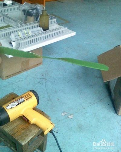 如何製作竹蜻蜓/廢舊材料製作竹蜻蜓