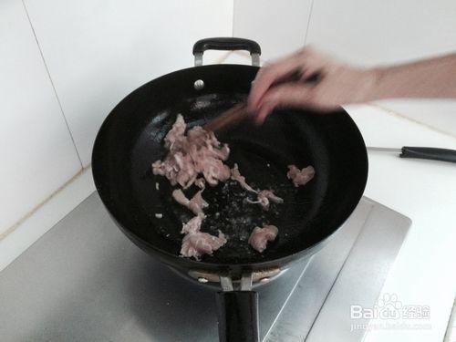 青辣椒胡蘿蔔炒雞腿肉