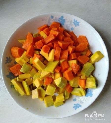 胡蘿蔔南瓜餅的做法——胡蘿蔔餅的做法