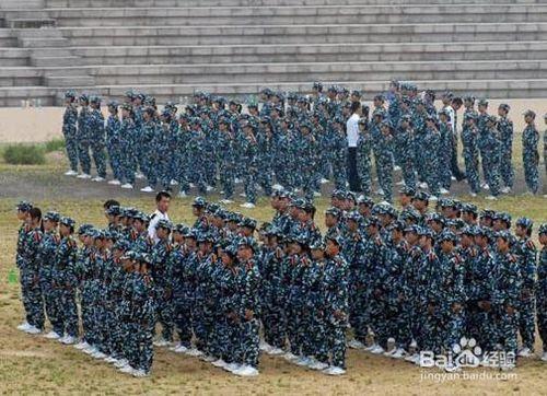 大學生軍訓必備物品和攻略