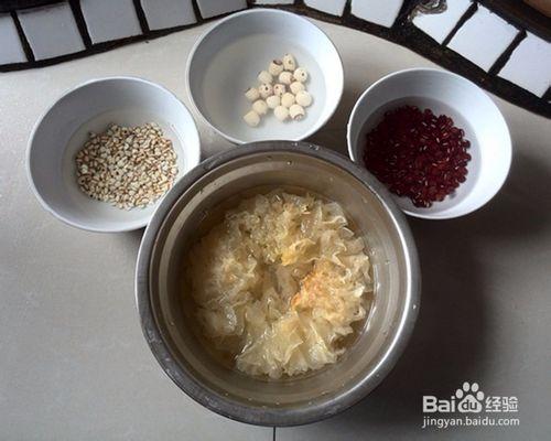 孩子感冒咳嗽必備良方2：銀耳紅豆薏米羹