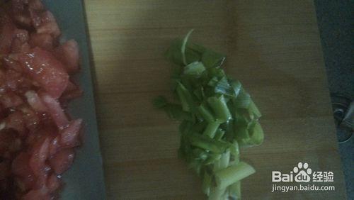 如何做簡單美味健康的芹菜土豆絲炒粉