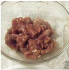 菜花木耳炒肉片——豐富營養，製作簡單