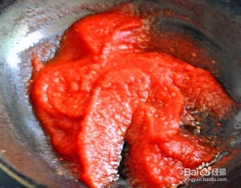 自制餐盤畫用的番茄醬