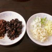 港式豆豉燜排骨飯的做法