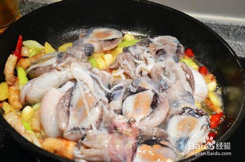 幸福美食：教你怎麼去做五花肉燒鮮墨魚