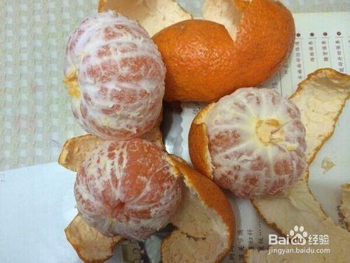 簡單的橘子罐頭