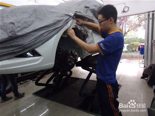 上海汽車底盤裝甲專業施工流程講解
