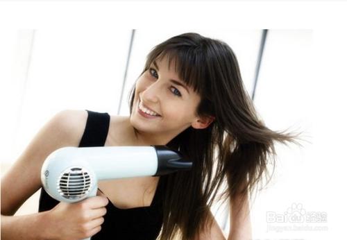 吹風機怎麼用不傷頭髮