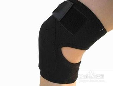 羽毛球運動怎樣避免膝關節損傷