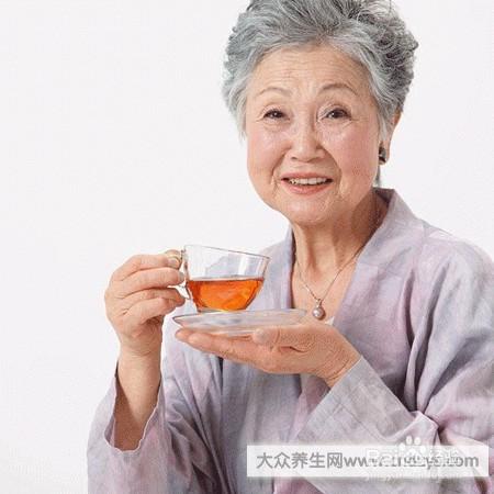 每天一壺茶。