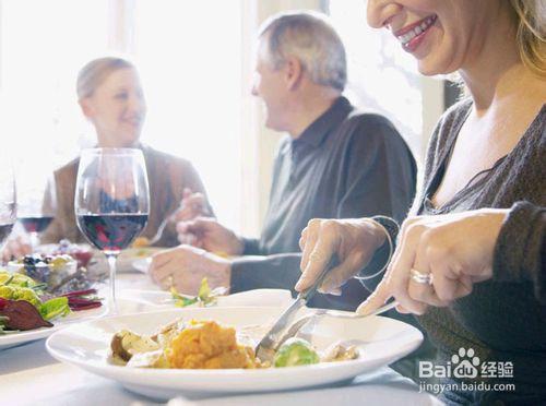 哪些是會加速衰老吃飯的壞習慣？