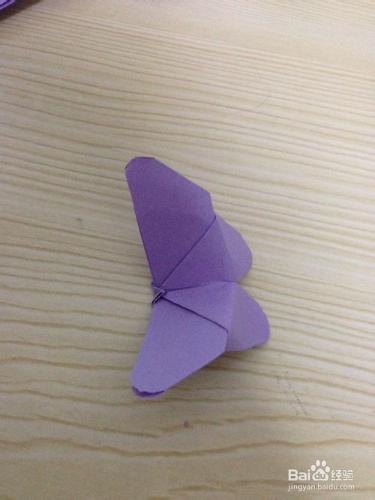 如何紙製蝴蝶
