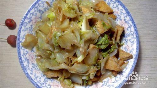 豆腐泡炒白菜