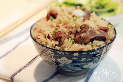 營養美味排骨飯