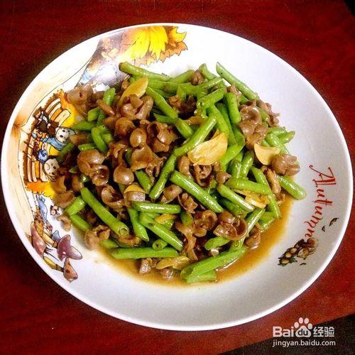 家常下酒菜：豆角爆炒雞胗