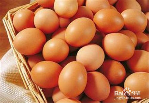 如何挑選新鮮雞蛋？