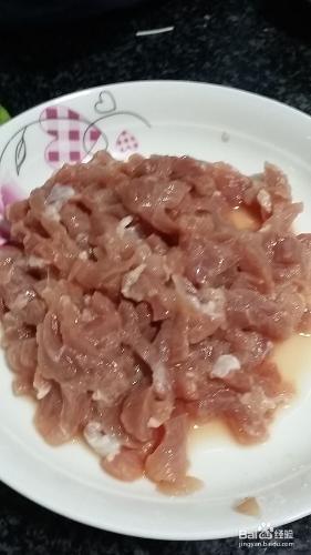 芹菜炒肉絲？？？