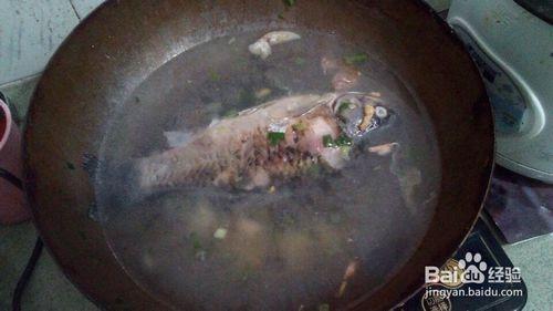 鯽魚絲瓜湯的做法