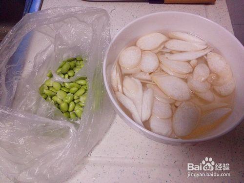 杏鮑菇清炒黃豆米怎麼做？雞腿菇怎麼做好吃？