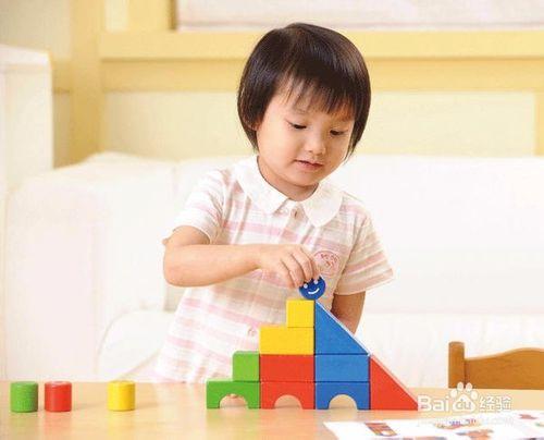 3歲小孩撒謊、推卸責任，該糾正嗎？