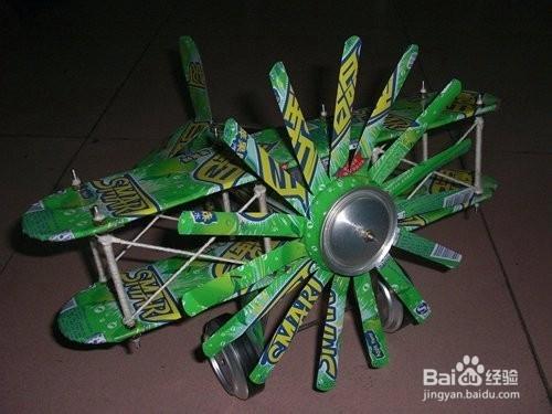 易拉罐DIY螺旋槳小飛機模型