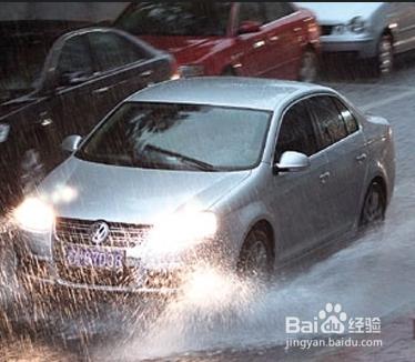 夏季雷雨天氣應該注意什麼？