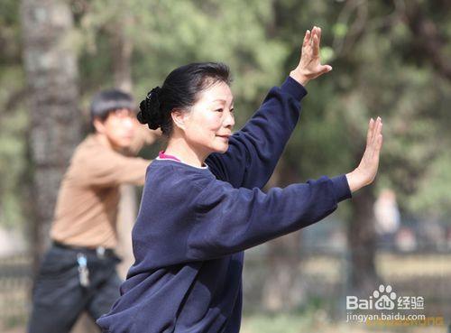 老人運動要注意什麼？為什麼出多了汗不好?