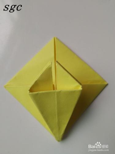 摺紙教程——紙折花之雞蛋花的折法