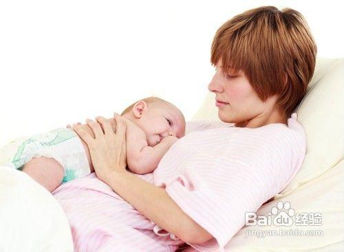 新生兒護理與餵養
