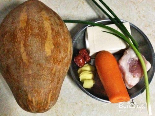 寶寶輔食—肉香南瓜煲飯
