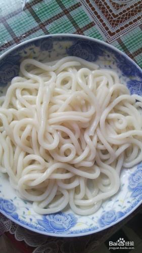 怎麼煮簡易雞蛋冬菇烏冬面