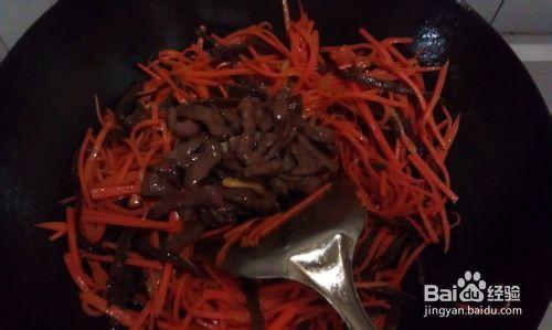 紅蘿蔔頭菜炒牛肉