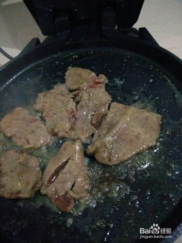 在家怎麼煎牛排，黑胡椒牛排怎麼做