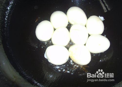 水煮蛋的變身----紅燒虎皮蛋的做法