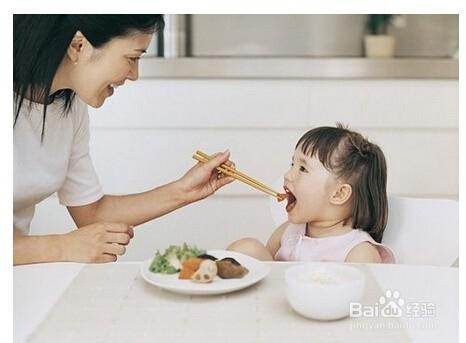 生活中，家長給孩子準備飲食要注意什麼？