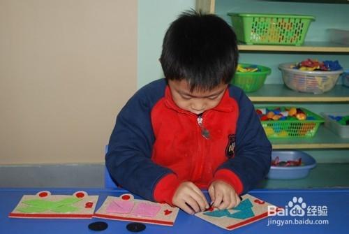 幼兒園數學區自制手工玩教具：多功能火車