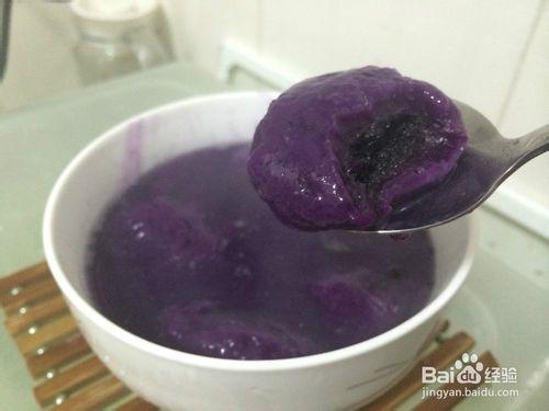 元宵節食品——紫薯黑芝麻湯圓