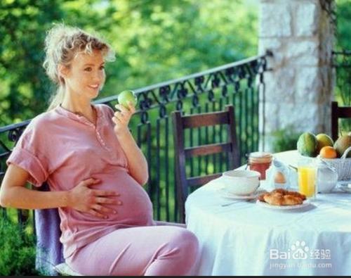 準媽媽孕期做哪些胎教對胎兒有利