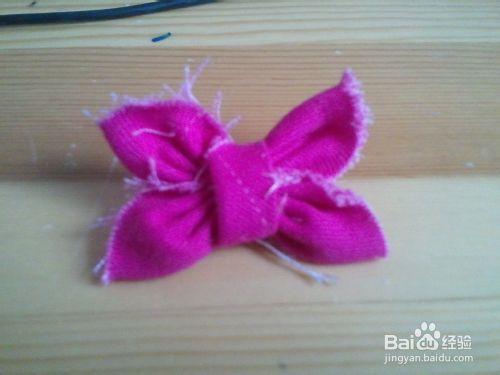 怎麼用碎布頭做一個漂亮的蝴蝶結