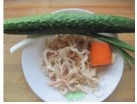 涼拌黃瓜魷魚絲的做法