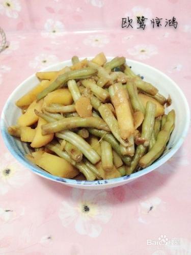 [東北菜]豆角燉土豆的做法