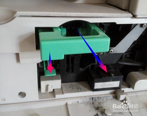 理光復印機怎麼添加碳粉