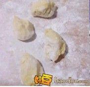 怎樣做金元寶——南瓜麵餃子