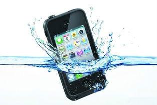 手機掉進水池或洗手間進水怎麼辦？