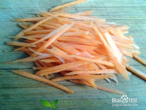 怎麼做土雞蛋炒Carrot garlic moss