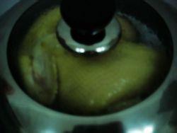 姜蔥隔水蒸雞的做法