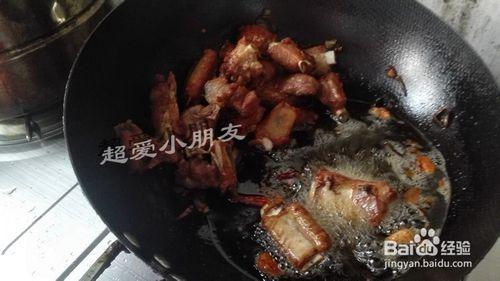 香炸排骨的做法 生炸排骨怎麼外酥裡嫩