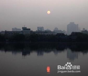 鼻子臉上突然很紅髮癢怎麼辦？說是紫外線過敏