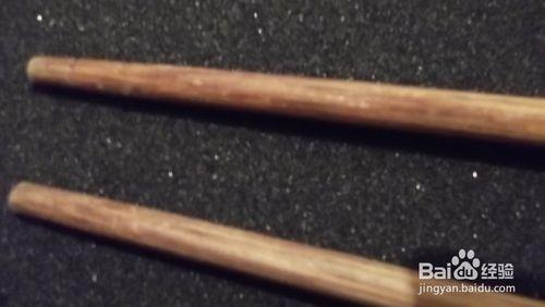 用舊了的筷子怎樣變新？